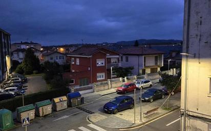 Vista exterior de Pis en venda en Torrelavega  amb Terrassa i Traster