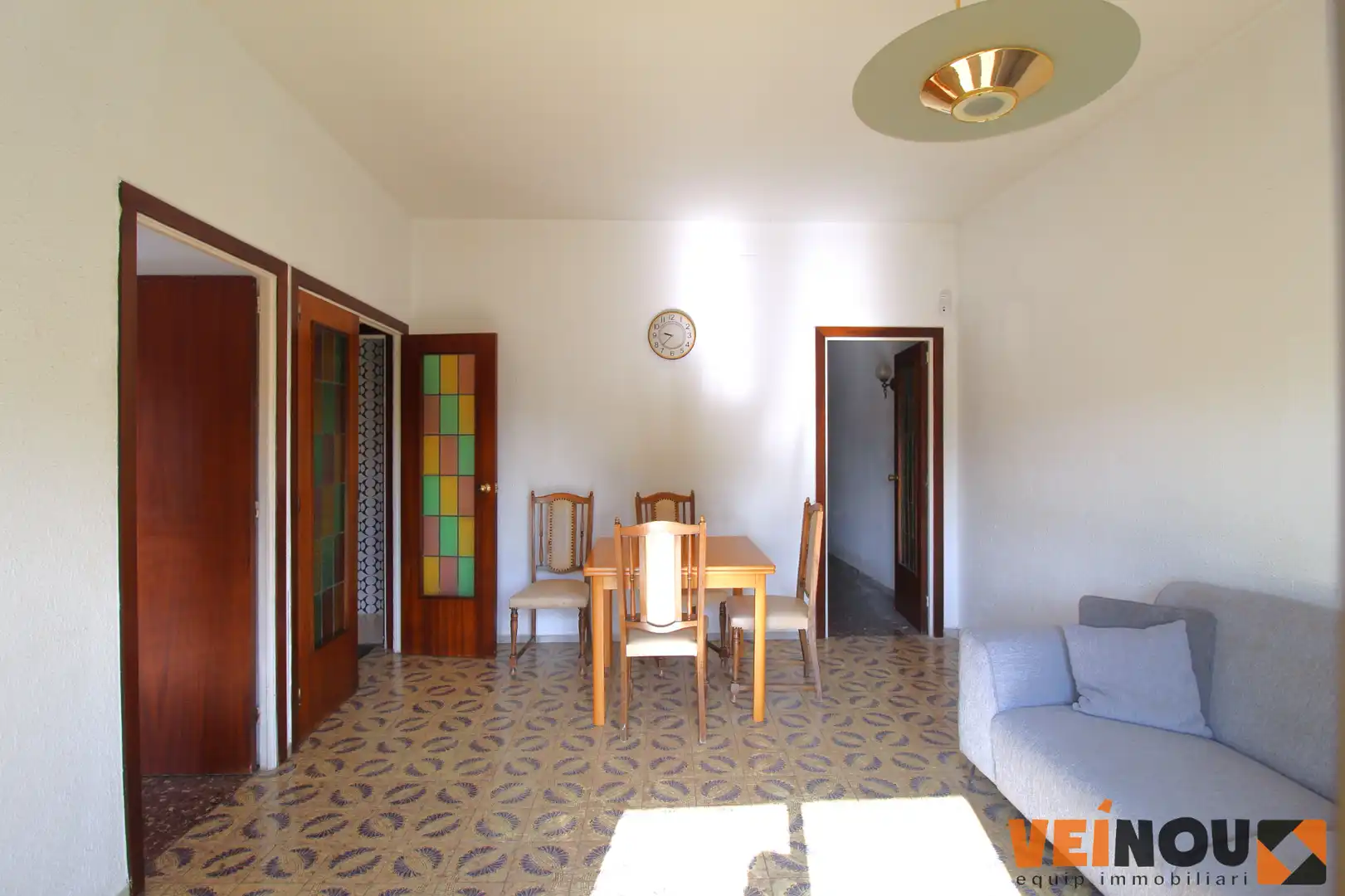 Piso en venta en L'Hospitalet de Llobregat con Balcón