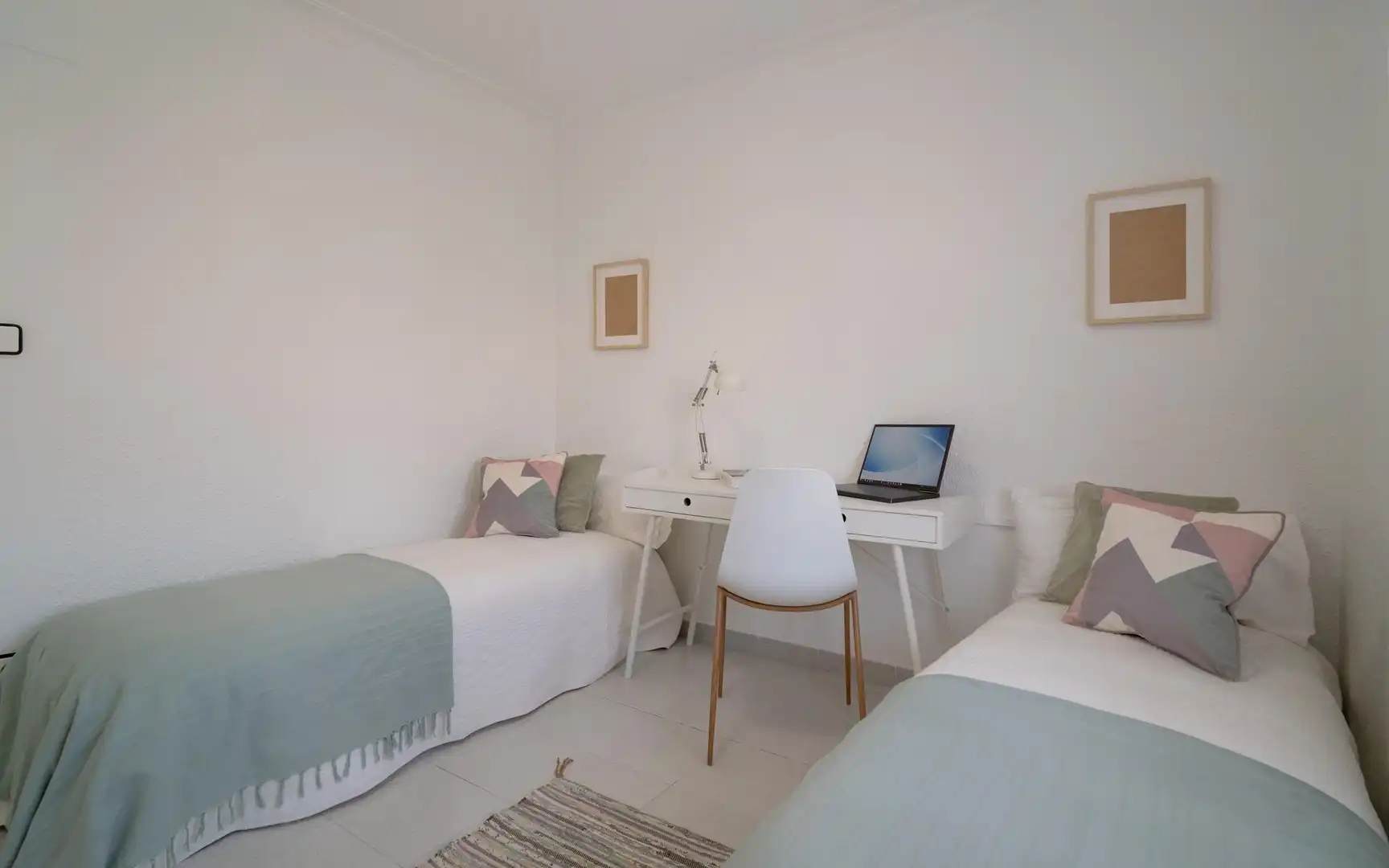Piso en venta en ARCE OCHOTORENA, Llevant
