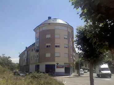 Pis amb ascensor en venda a Flores de Sil - La Placa