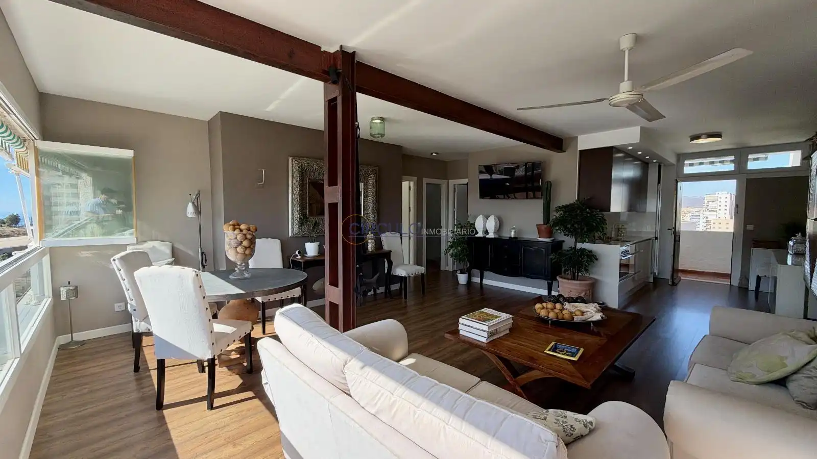 Sala de estar de Piso en venta en Águilas con Amueblado