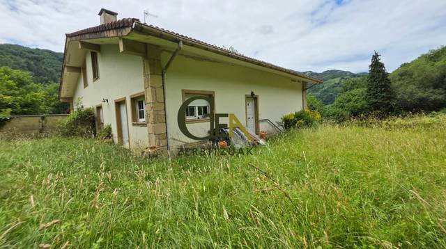 Casa adosada en Venta en Alkiza