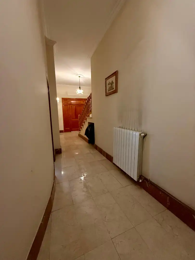 Casa adosada en venta en Picassent con Calefacción, Terraza y Amueblado