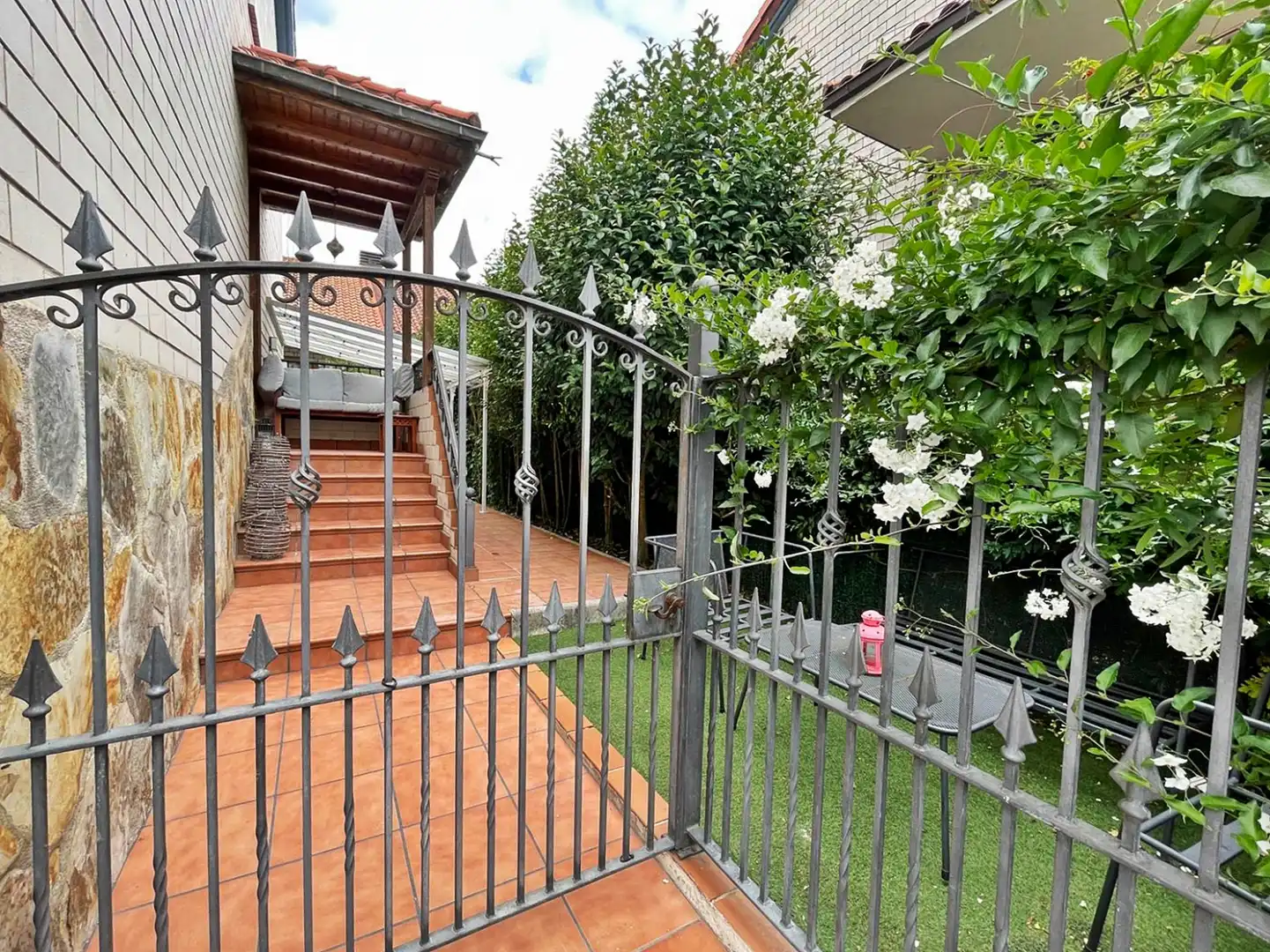 Terrace of Detached homes for sale in Piélagos  with Heating, Private garden and Parquet flooring