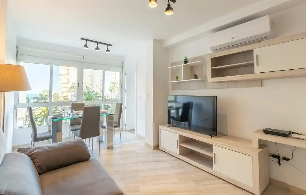 Apartament de lloguer a Urbanizacion Urbanización Centro Internacional, Algarrobo Costa
