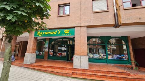 Photo 3 of Premises to rent in Oviedo - Cl Manuel del Fresno Bar Raymond´s, 5, Vallobín, Asturias