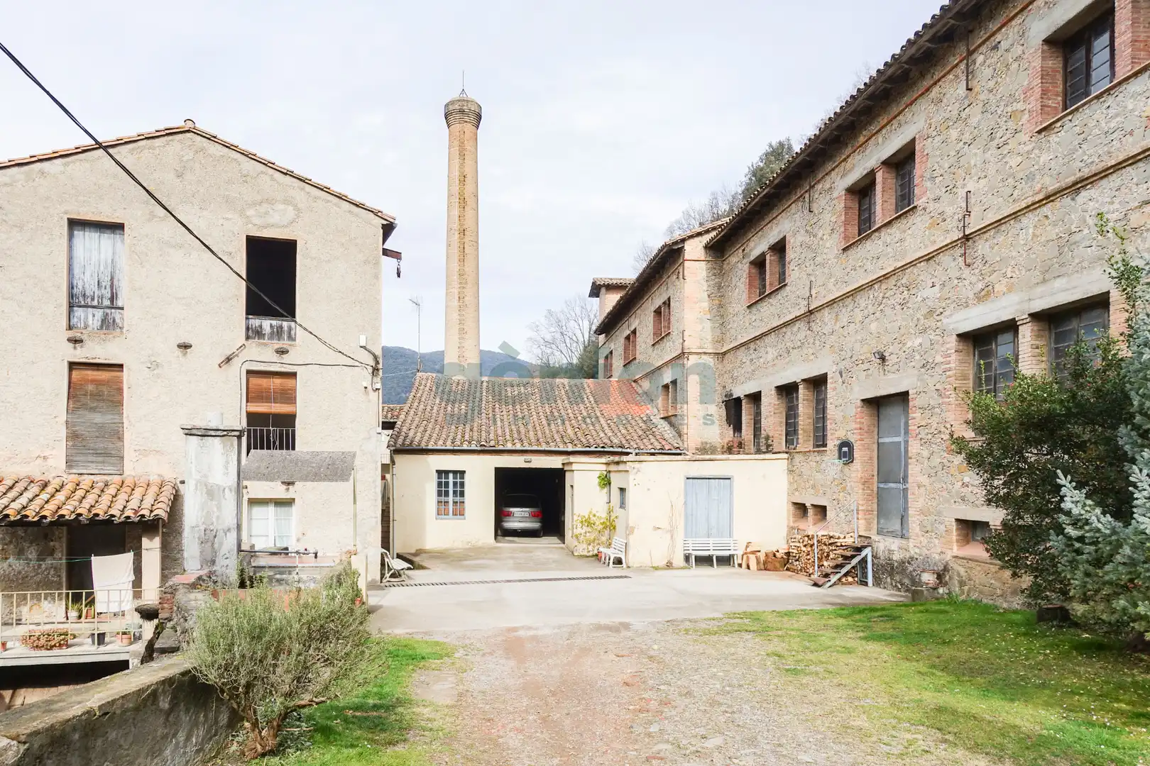 Nave industrial en venta en Sant Joan Les Fonts