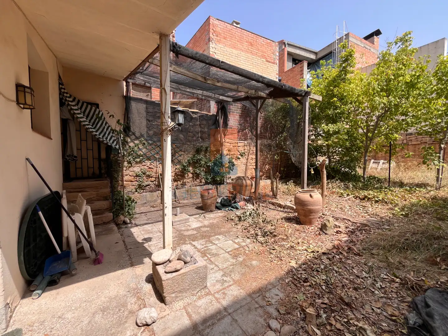 Terraza de Casa o chalet en venta en Cervià de Les Garrigues con Calefacción, Jardín privado y Amueblado