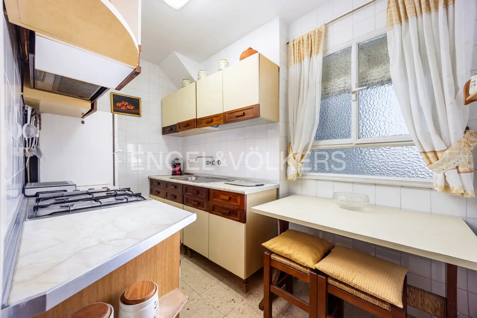 Cocina de Apartamento en venta en Sanlúcar de Barrameda con Calefacción, Terraza y Balcón