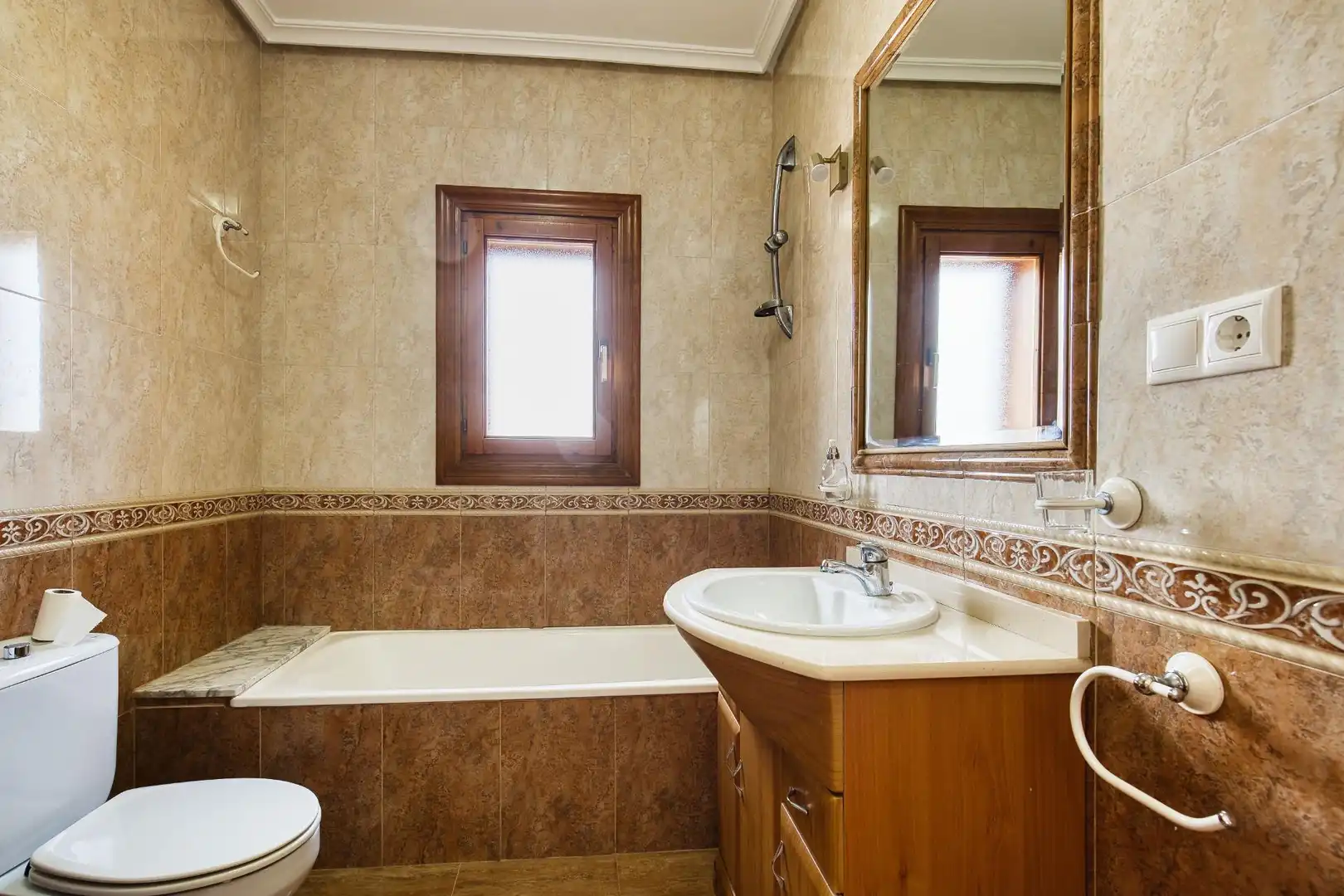 Baño de Casa o chalet en venta en Torrevieja con Aire acondicionado, Calefacción y Terraza