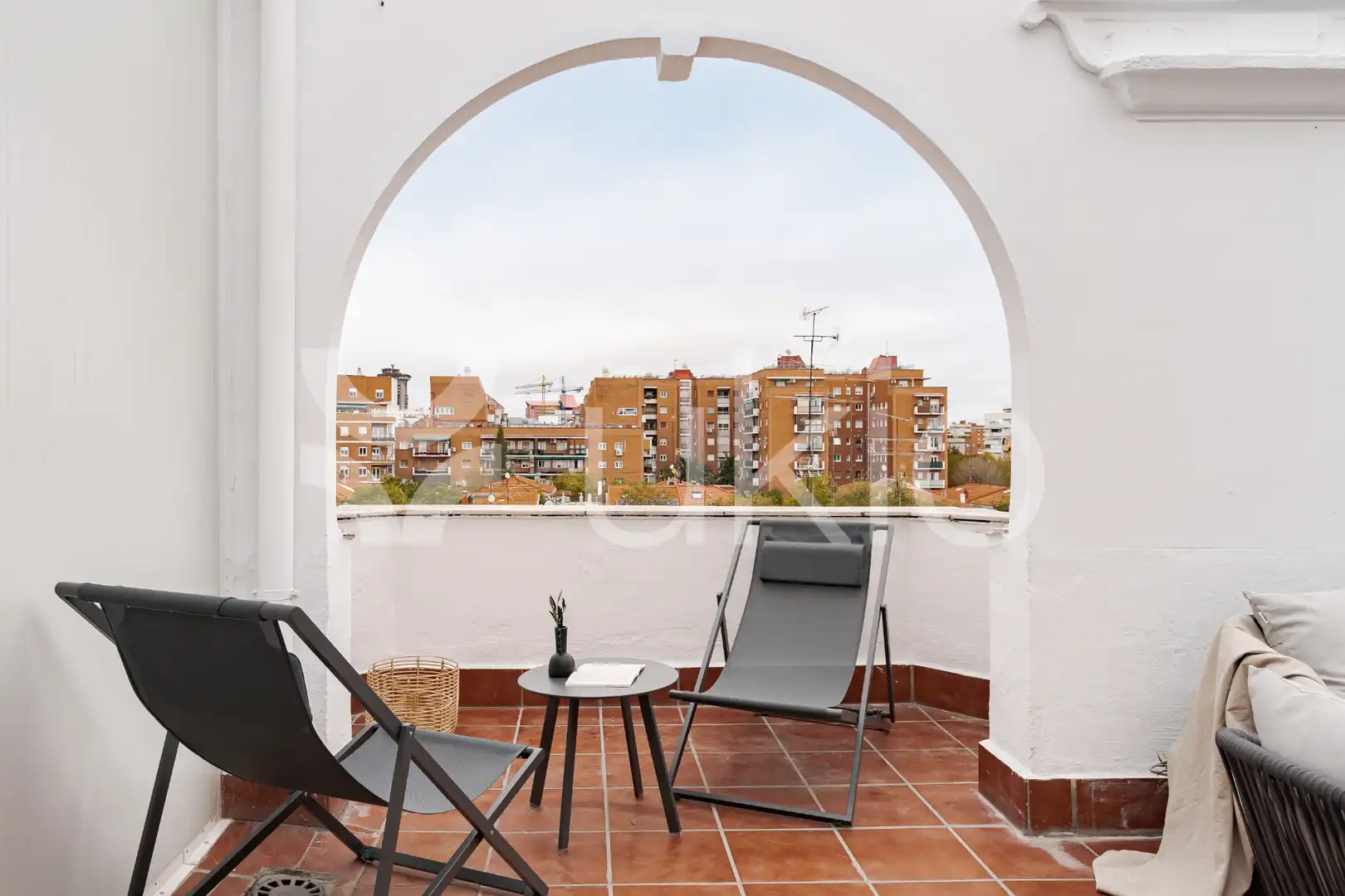 Apartamento de alquiler en Avenida de los Toreros, Guindalera