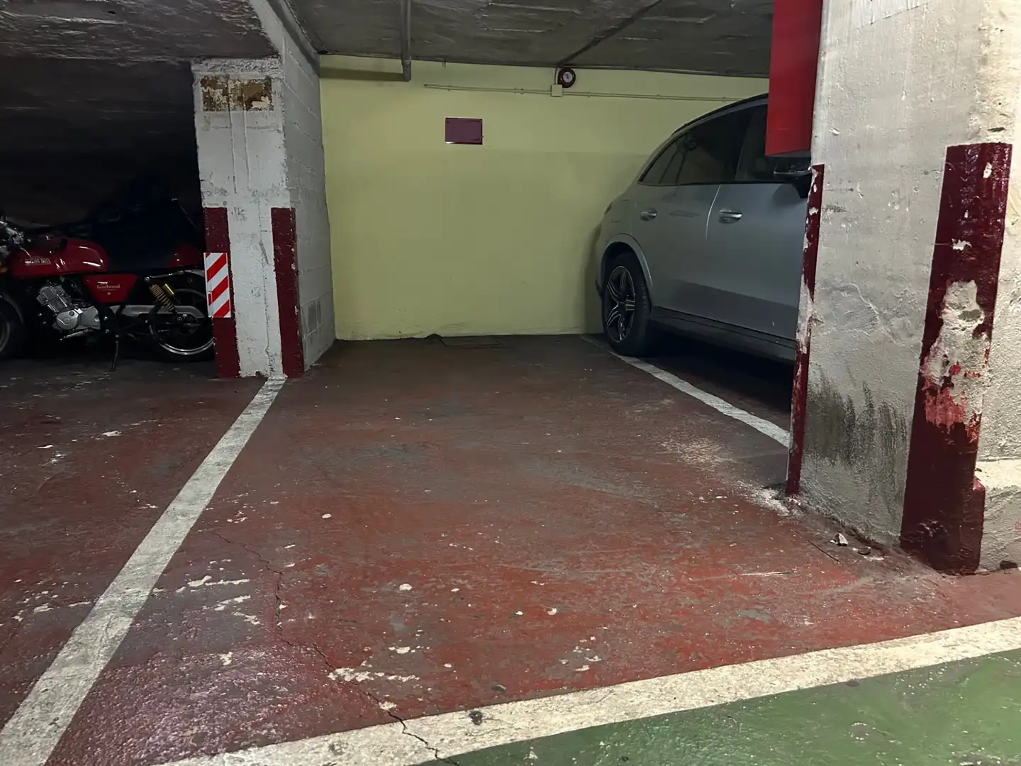 Parking of Garage for sale in Sevilla  with Alarm