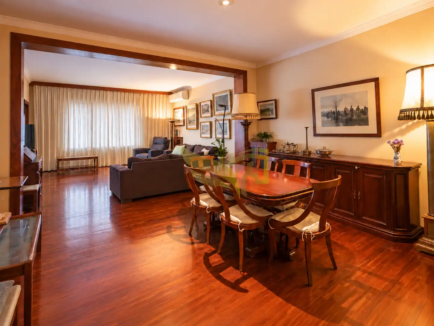 Dining room of Flat for sale in Madrid  with Air Conditioner and Parquet flooring