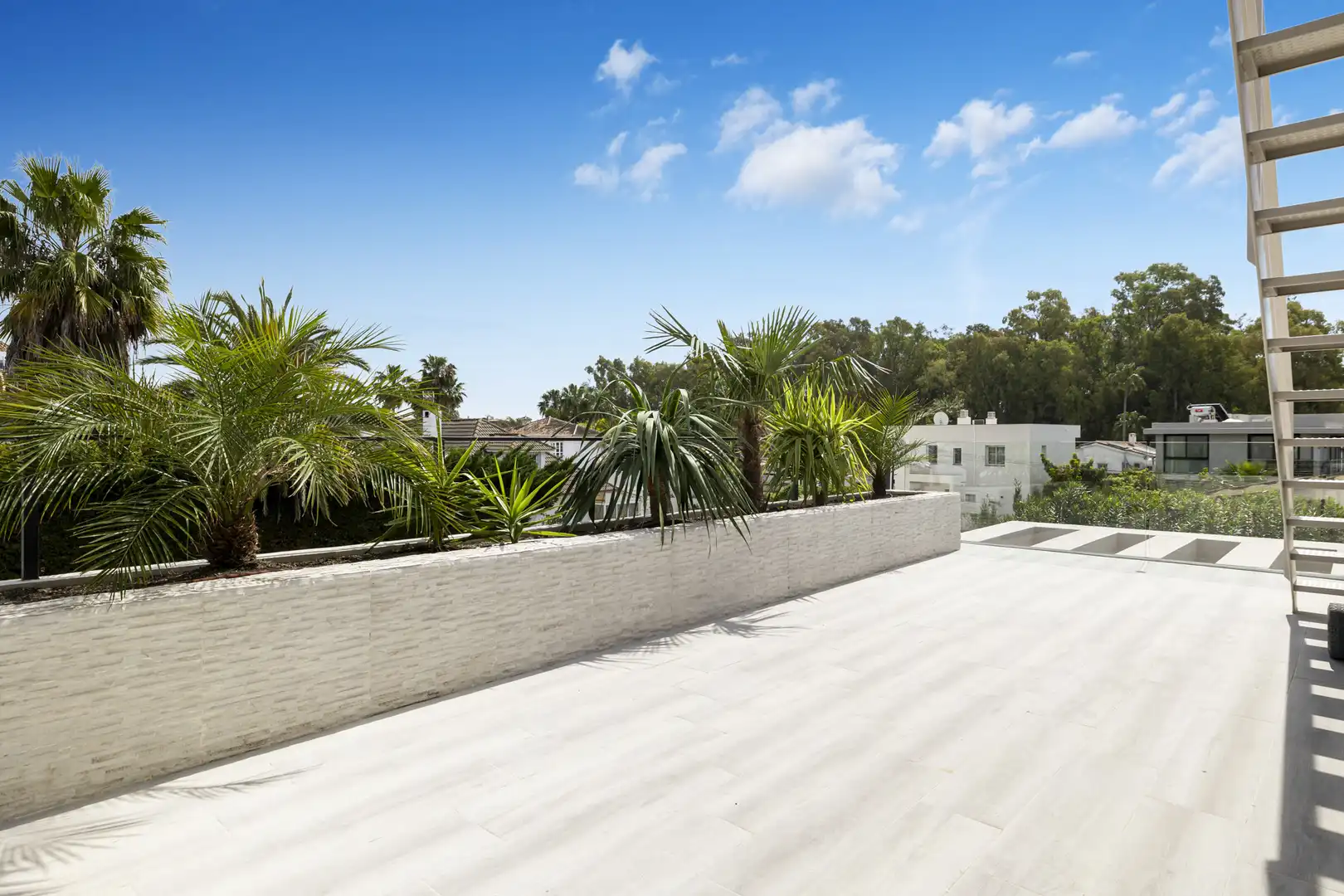 Terraza de Casa o chalet en venta en Marbella con Aire acondicionado, Jardín privado y Terraza