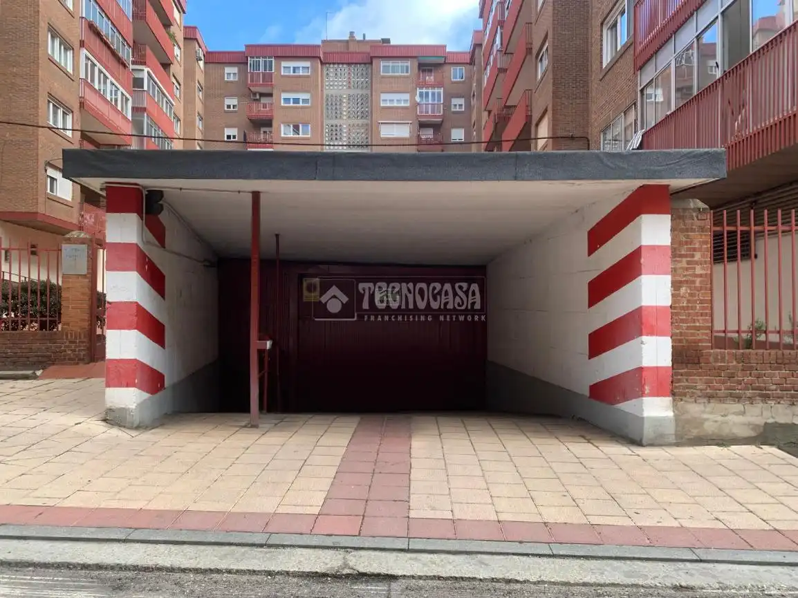 Aparcament de Garatge en venda en Valladolid