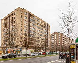 Vista exterior de Pis en venda en  Pamplona / Iruña amb Calefacció, Parquet i Balcó