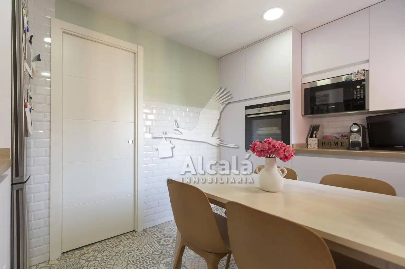 Kitchen of Flat for sale in Alcalá de Henares  with Heating and Terrace
