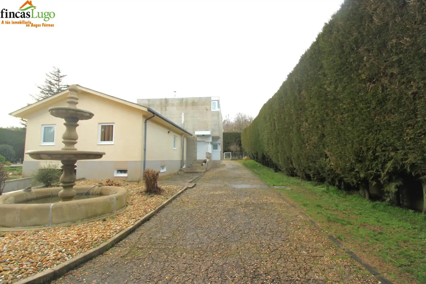 Vista exterior de Casa o chalet en venta en Guntín con Calefacción, Jardín privado y Terraza