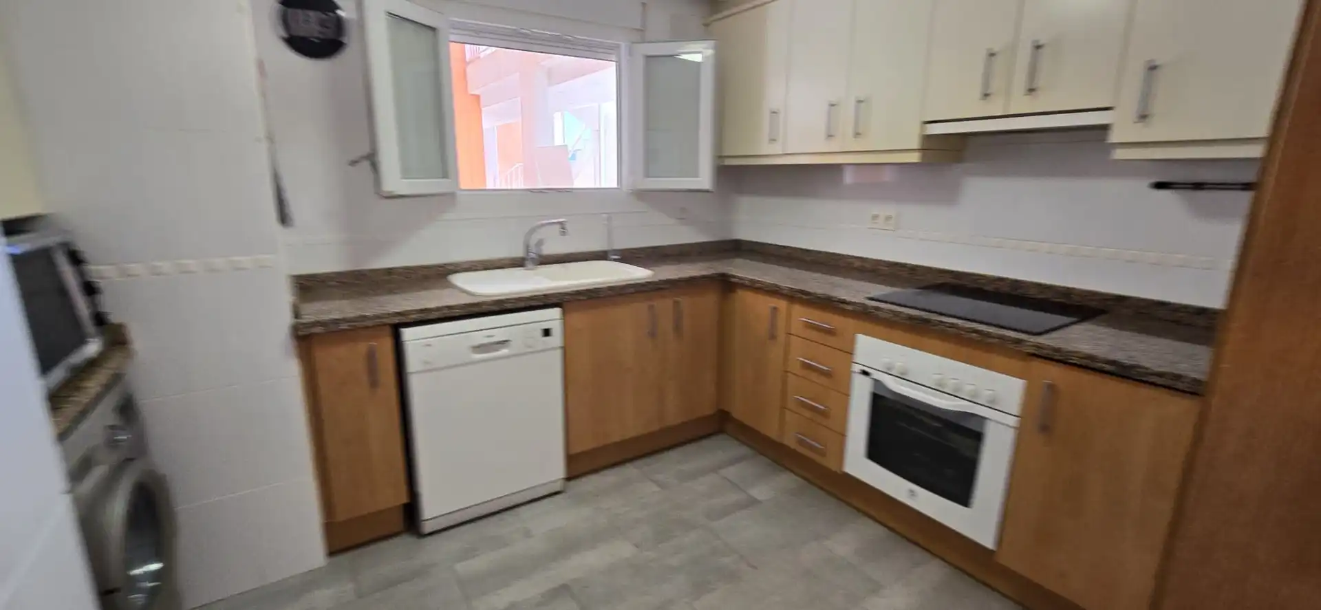 Cocina de Apartamento en venta en Dénia con Aire acondicionado, Calefacción y Terraza