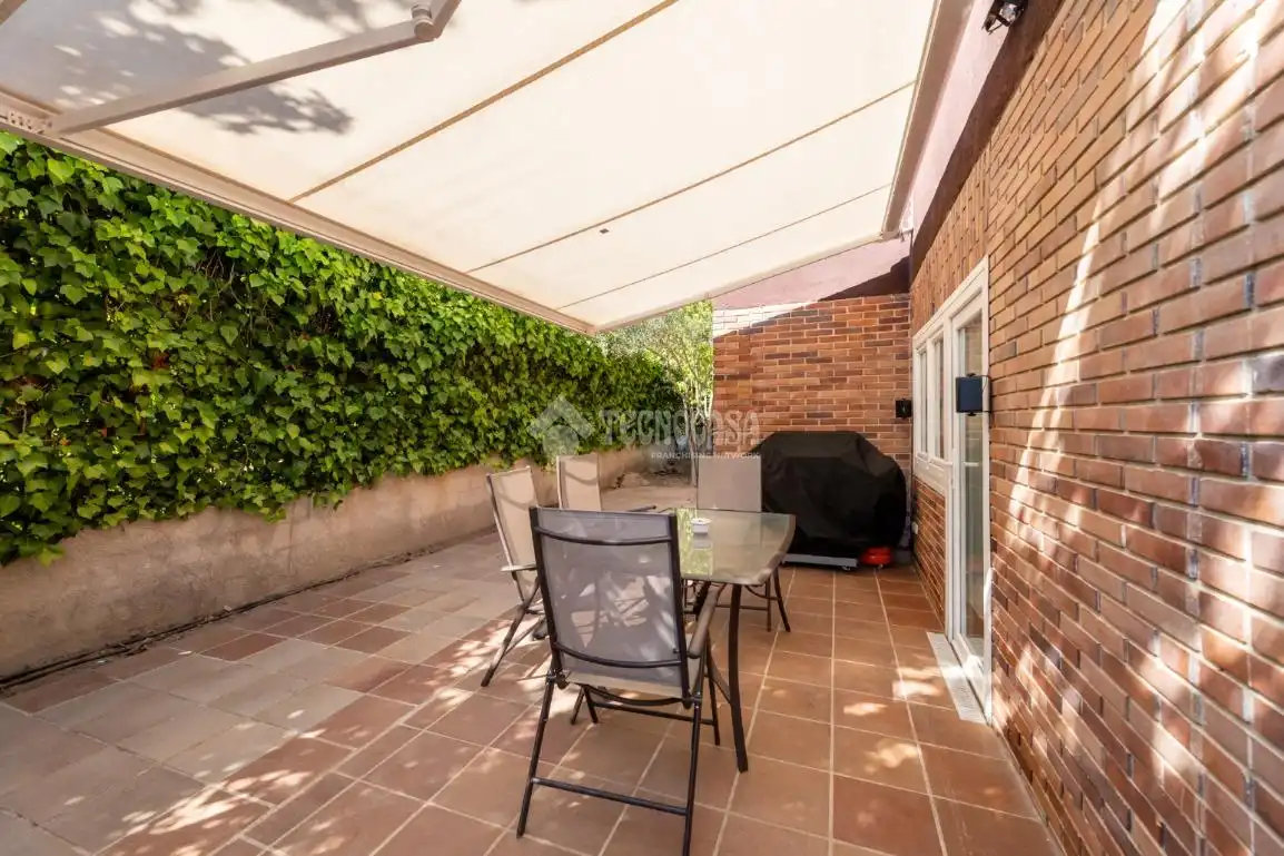 Terrassa de Casa o xalet en venda en Torrelodones amb Calefacció, Jardí privat i Terrassa