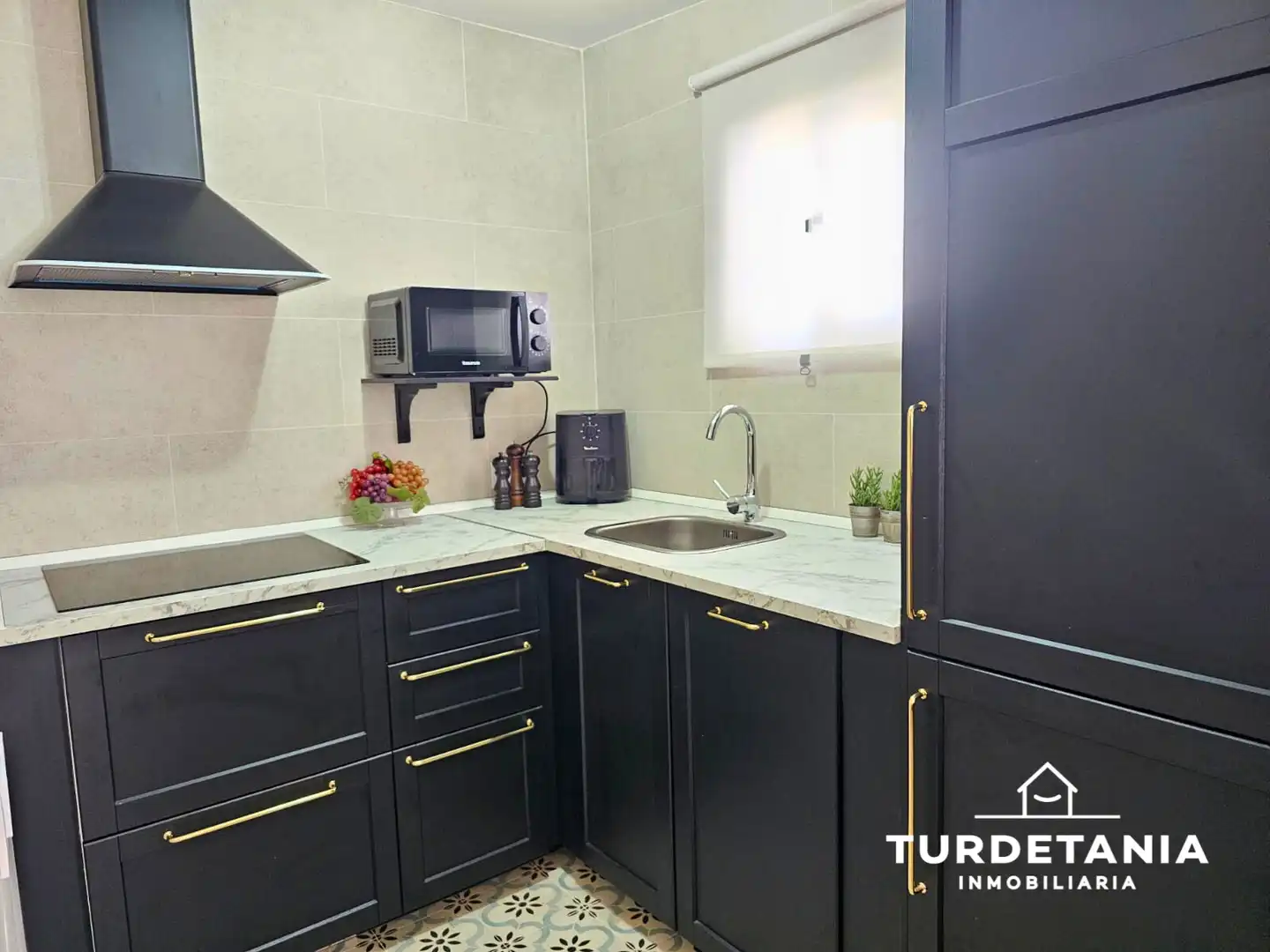 Cocina de Casa o chalet de alquiler en Chipiona con Aire acondicionado, Jardín privado y Amueblado