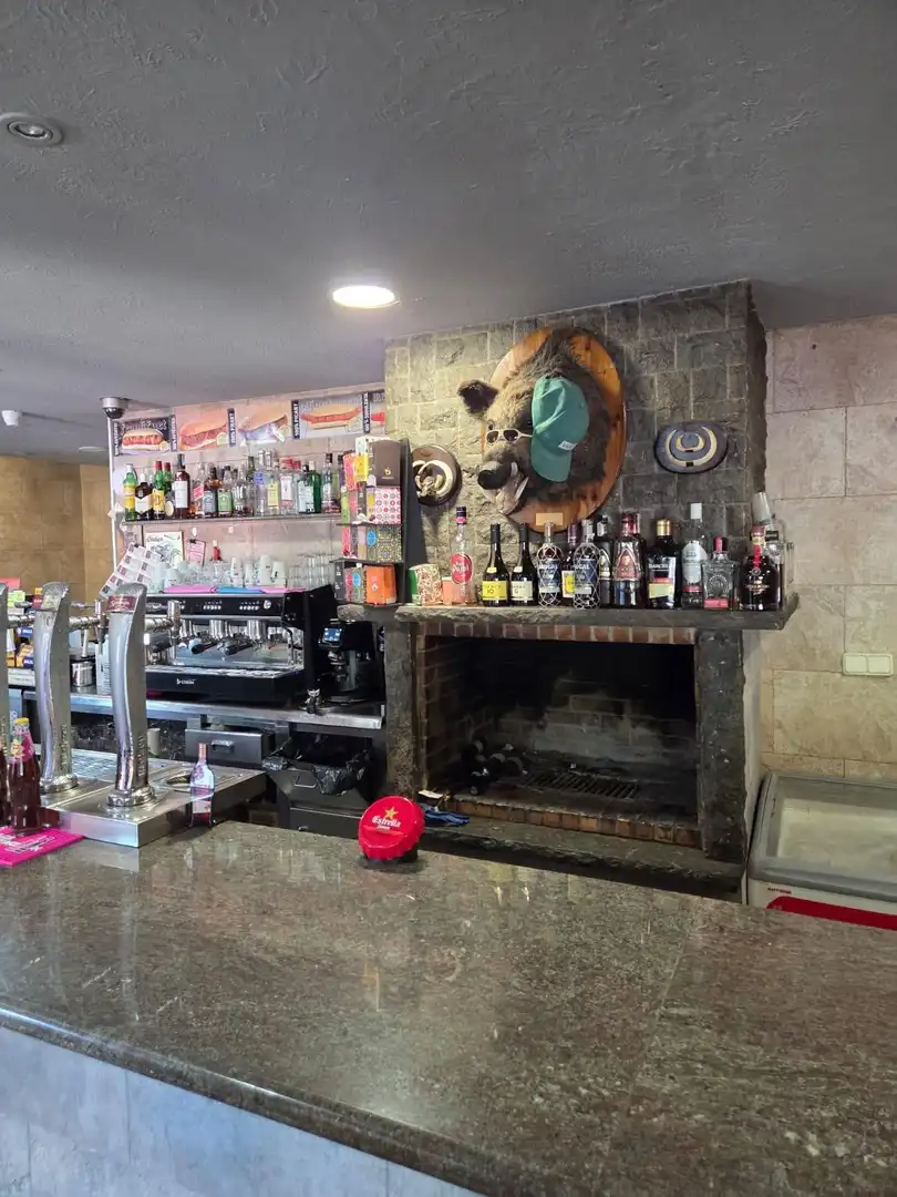 Local de lloguer en Vacarisses, Barcelona