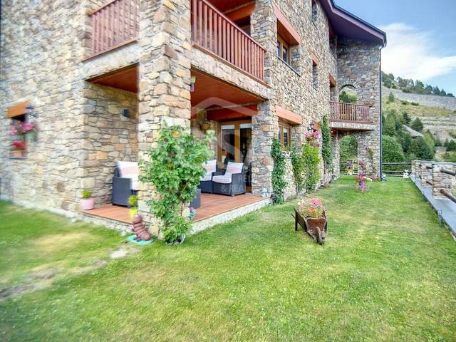 Casa-chalet en Venta en Canillo pueblo