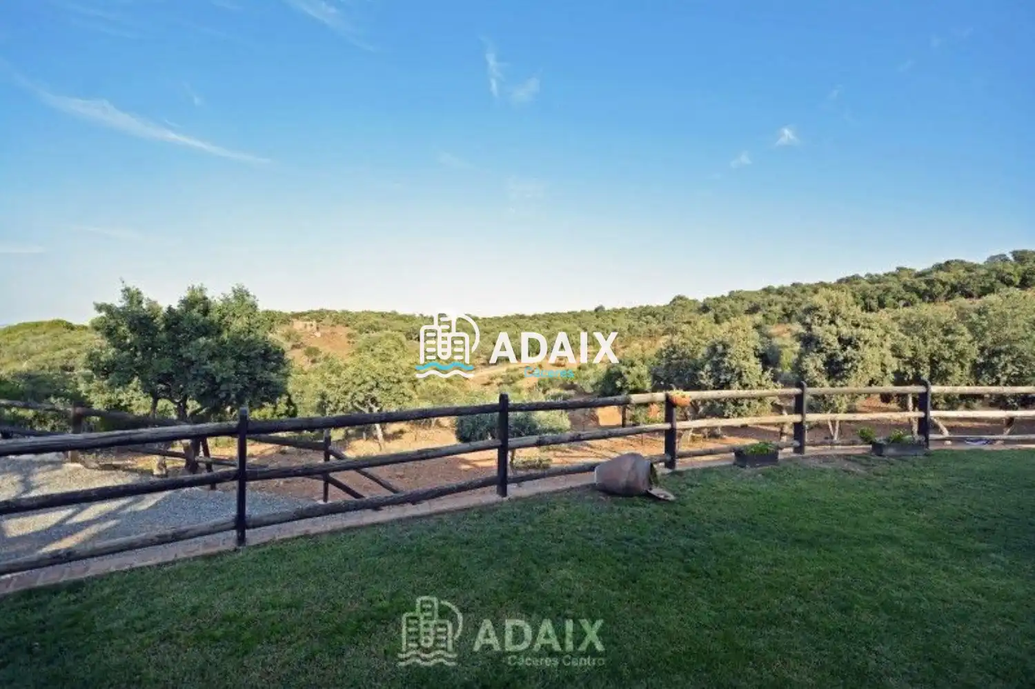 Finca rústica en venta en Aliseda con Aire acondicionado y Terraza