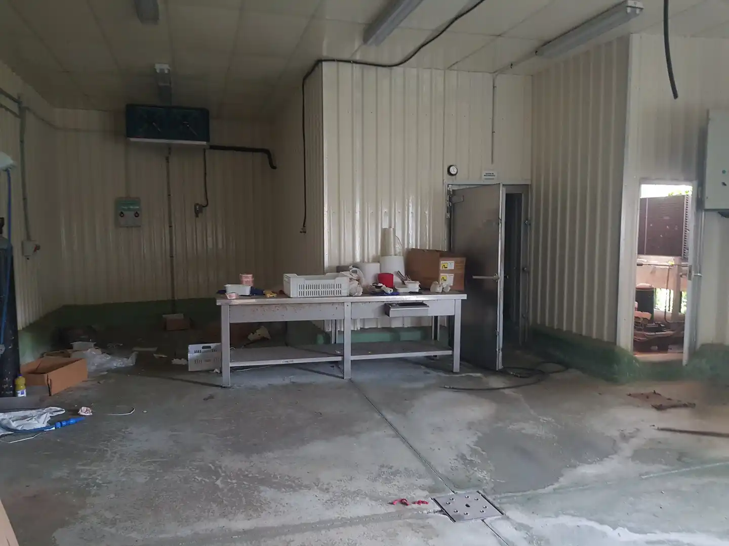 Fabrikhallen zur Miete in Quintana Redonda