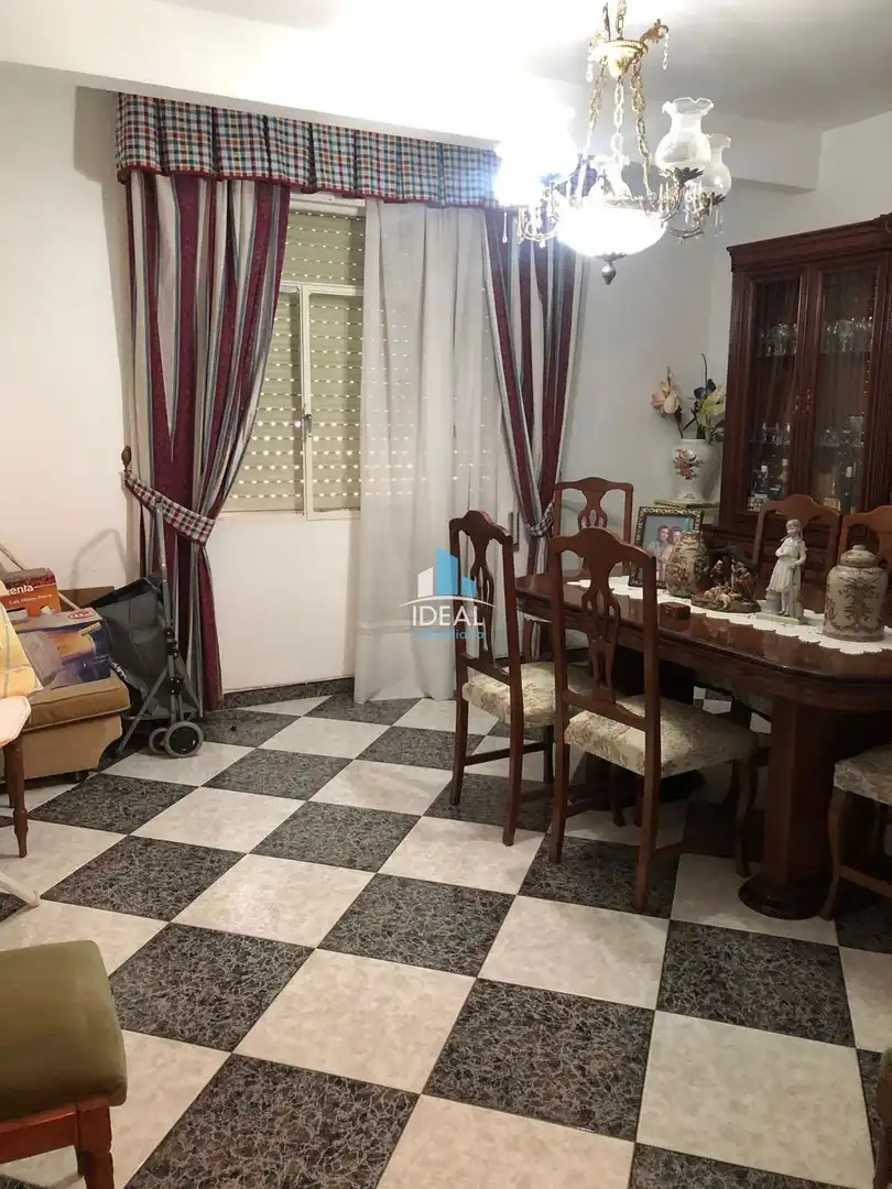 Comedor de Piso en venta en Don Benito