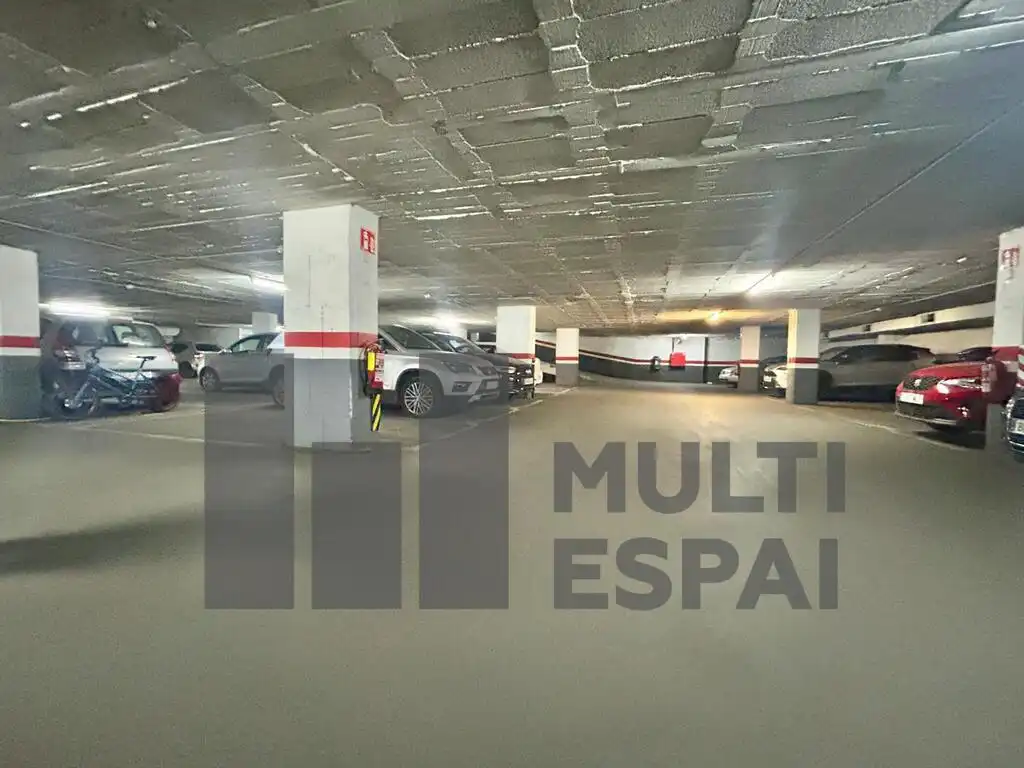 Einzelparkplatz zur Miete in Carrer de Caballero, imagen 6