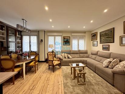 Living room of Flat for sale in Donostia - San Sebastián   with Heating