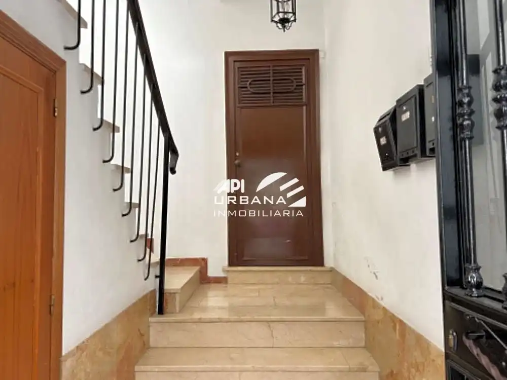 Commercial properties for sale in San Juan De Ávila, 4, Montilla