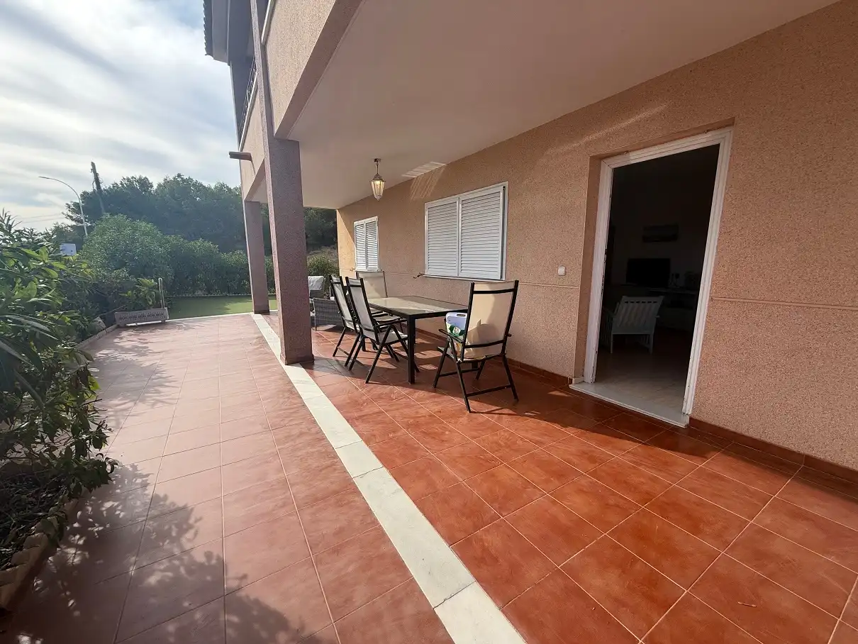 Casa con piscina in vendita a Avinguda de Polonia 152, imagen 4