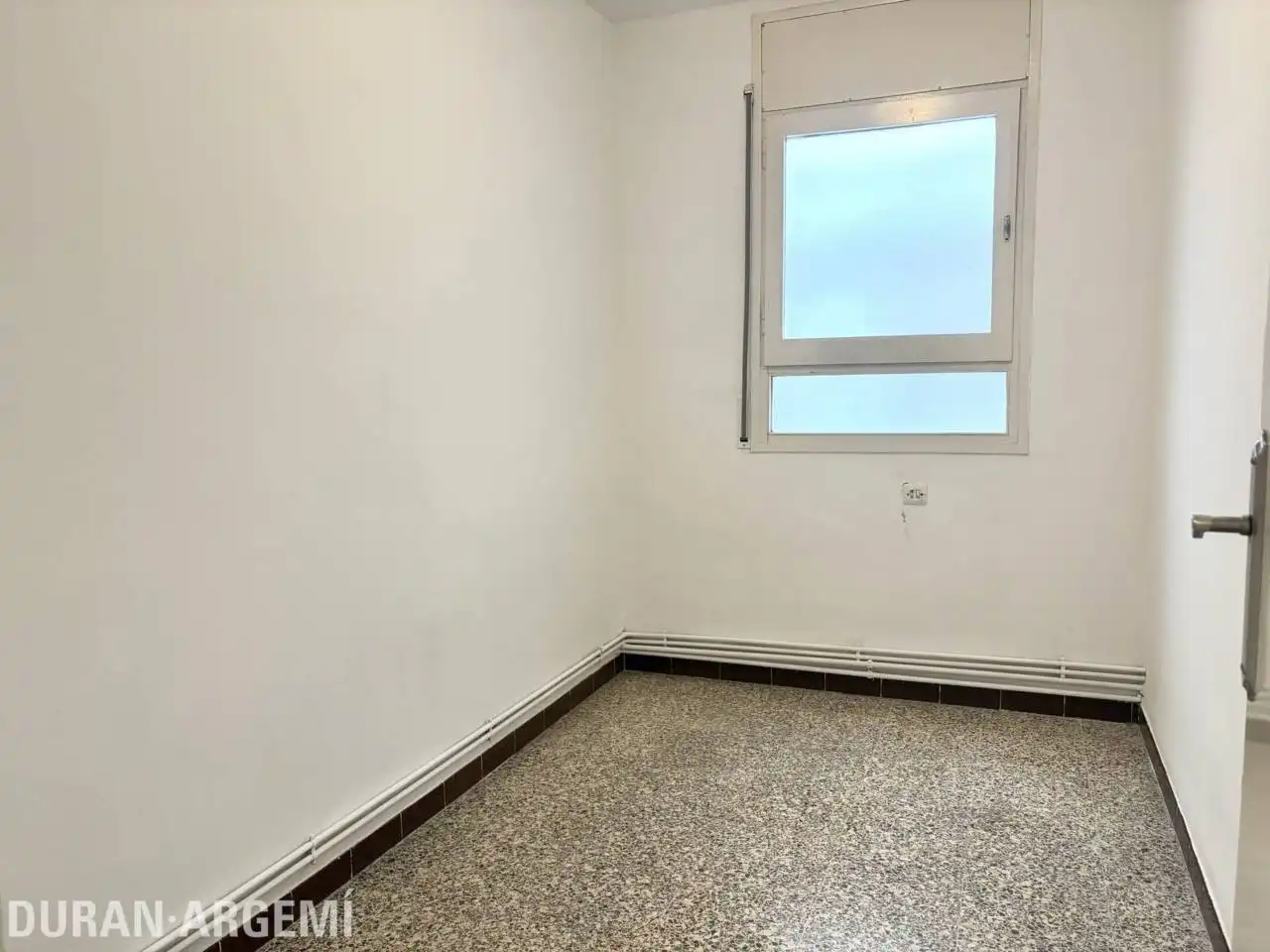 Flat with terrace for sale in Avenida Abat Marcet, imagen 13