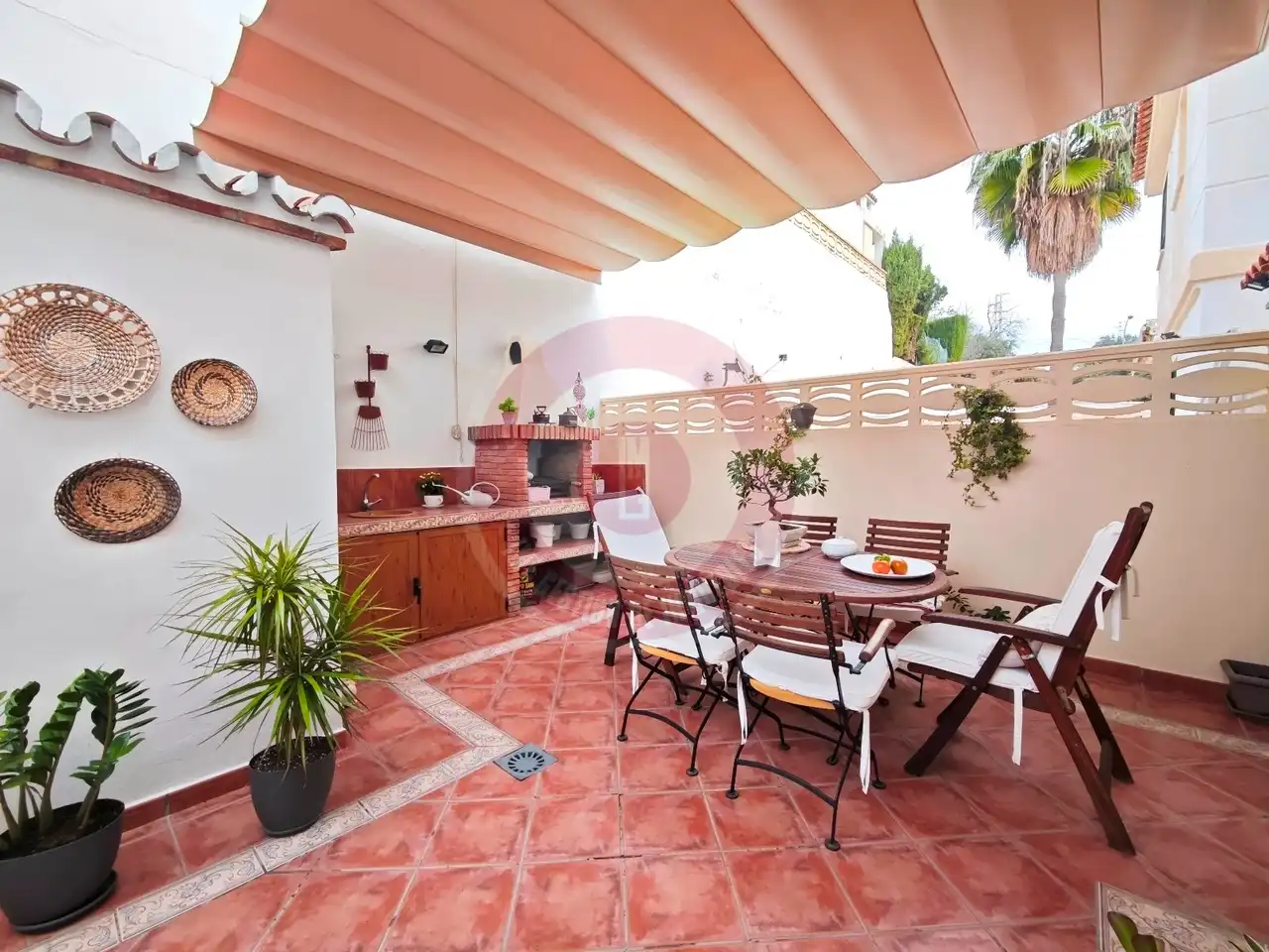 Terrassa de Casa adosada en venda en Vélez-Málaga amb Aire condicionat, Terrassa i Moblat