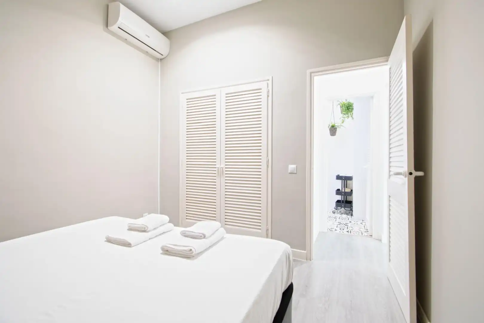 Flat for sale in Sevilla, Sevilla