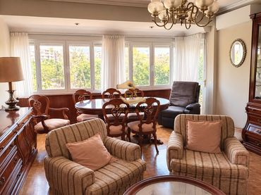 Pis amb balcó en venda a Centro