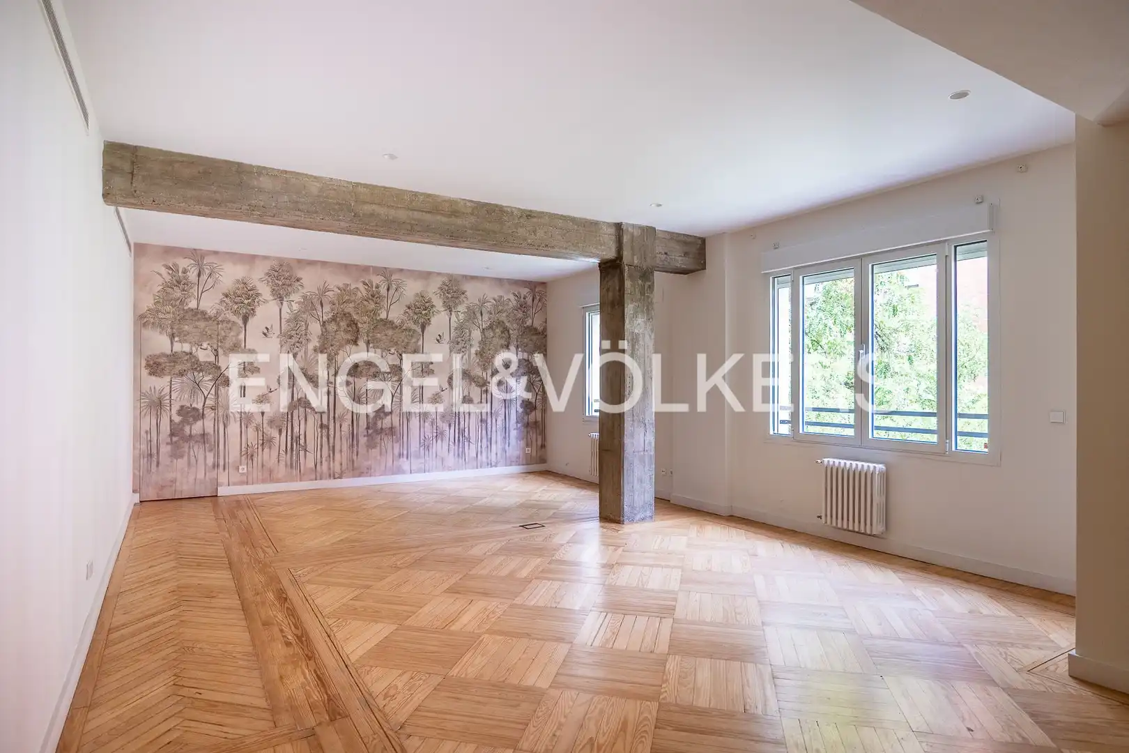 Wohnzimmer von Wohnung zur Miete in Sevilla mit Klimaanlage, Heizung und Parkett