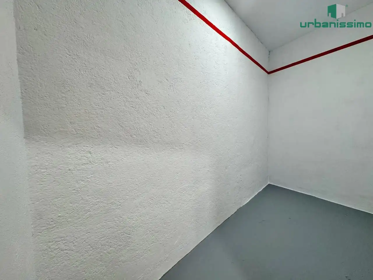 Storage room for sale in Madrid