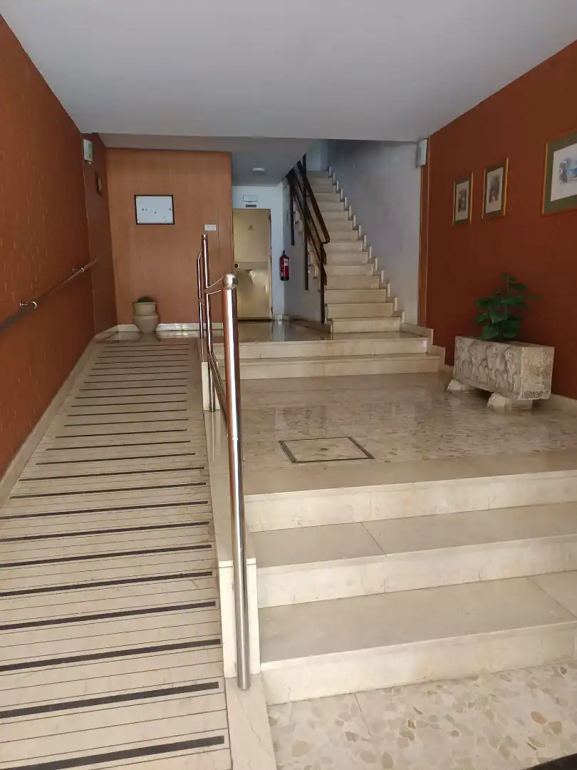 Piso de alquiler en Huelva con Aire acondicionado, Amueblado y Horno