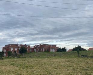 Vista exterior de Terreny en venda en Santa Cruz de Bezana