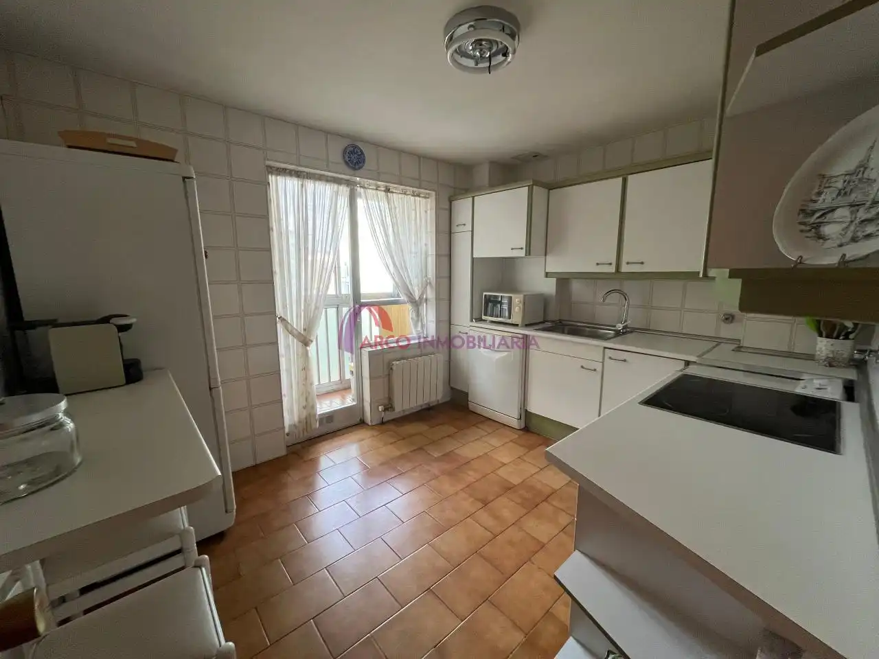 Cuina de Pis en venda en Burgos amb Calefacció, Parquet i Terrassa