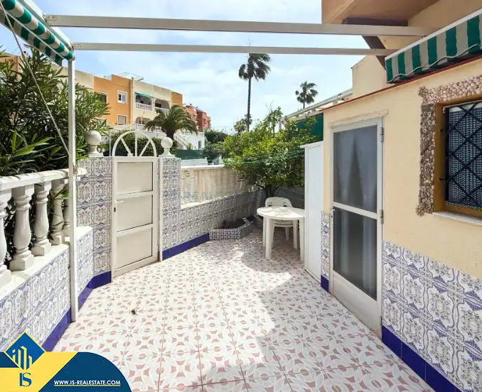 Bungalow amb piscina en venda a Nueva Torrevieja - Aguas Nuevas, imagen 8
