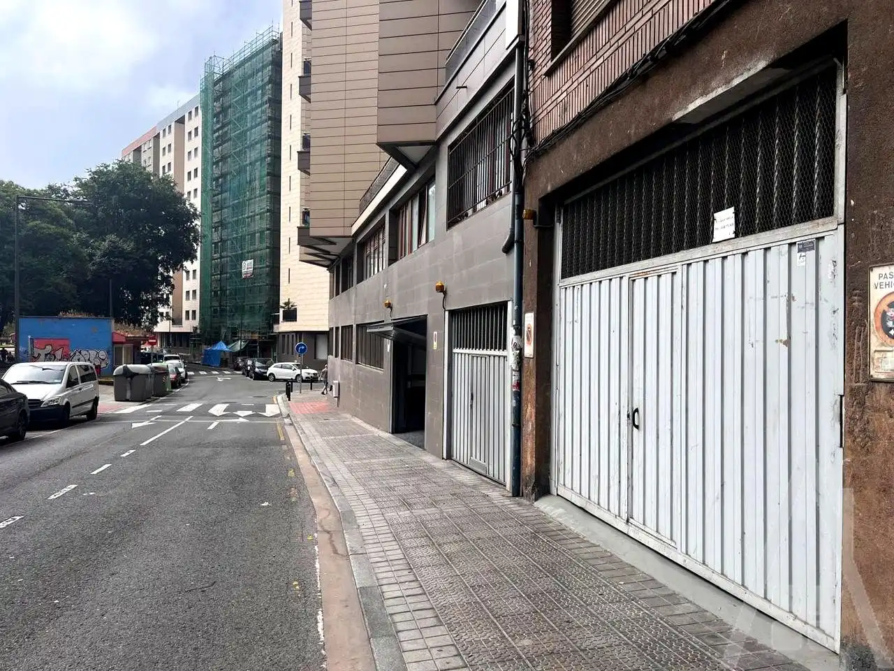 Exterior view of Garage for sale in Basauri 