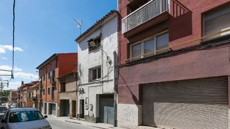Vista exterior de Pis en venda en Rubí