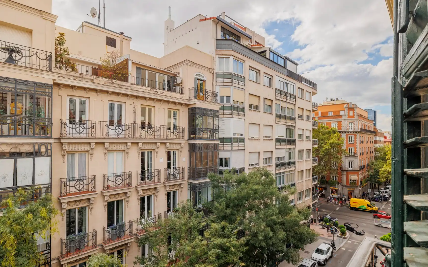 Vista exterior de Piso de alquiler en Madrid con Aire acondicionado, Calefacción y Amueblado
