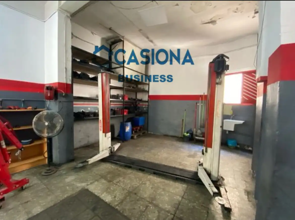 Local comercial en venda a Centre - Sant Josep - Sanfeliu