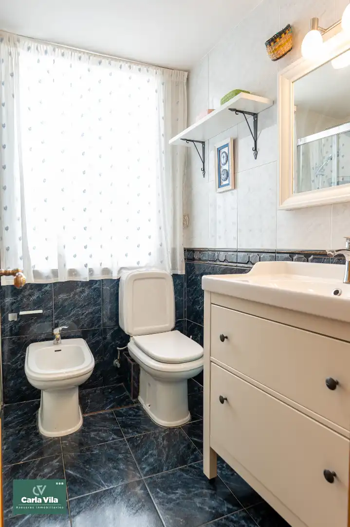 Bathroom of Flat for sale in Lugo  with Heating, Parquet flooring and Furnished