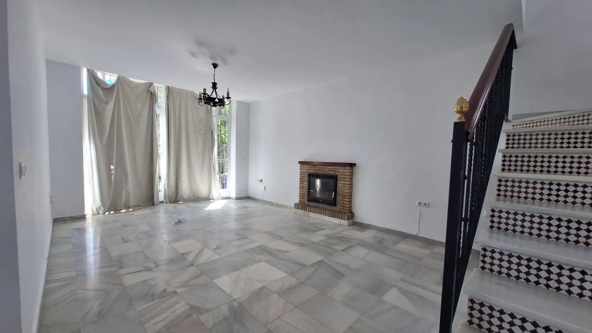 Sala de estar de Casa o chalet de alquiler en Chiclana de la Frontera con Jardín privado y Piscina